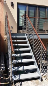 Lan can thiết kế cho phía trước hiên với que thép không gỉ thanh - Product Image 6