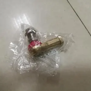 อะไหล่พวงมาลัยรถบรรทุก Oem 32925-00z03 ข้อต่อลูกหมาก/ปลายแกน สำหรับนิสสัน รุ่น UD CW520 - Product Image 1