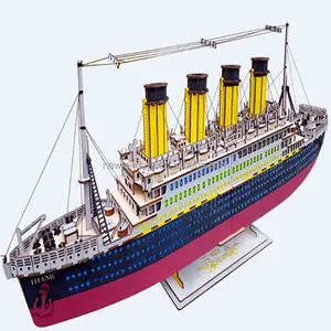 Hot Sale 3D Teka-teki Kartun Puzzle Kayu Jigsaw Mainan Titanic untuk Orang Dewasa dan Anak-anak