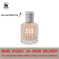 Flacon de parfum carré gravé 50 ml rechargeable en verre transparent avec pulvérisateur de luxe et capuchon en alumine – Atomiseur de parfum vide