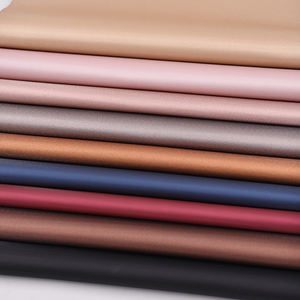 Vente en gros de tissus en similicuir bon marché <span class=keywords><strong>cuir</strong></span> PU synthétique uni en soie métallisée pour dames chaussures à talons hauts - Product Image 1