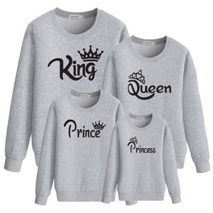 Pull-over de vêtements assortis pour la famille personnalisé T-shirt à manches longues roi et reine - Product Image 5