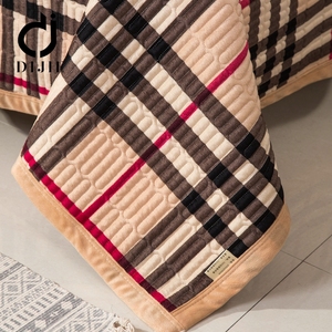 Nouveaux produits chauds sur le marché polaire voyage chat impression mylar couverture - Product Image 6