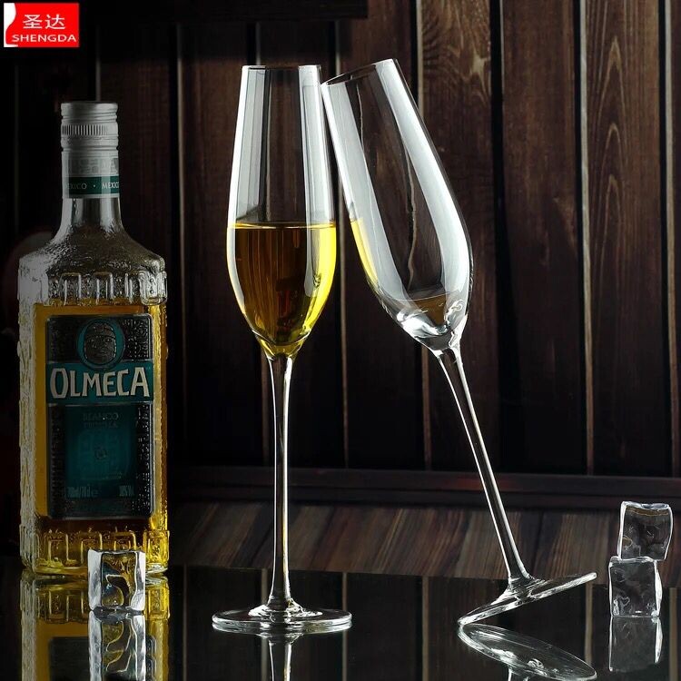 Wholesale Glassware Crystal Champagne Flute Glass for Wedding,clear champagne glass cup