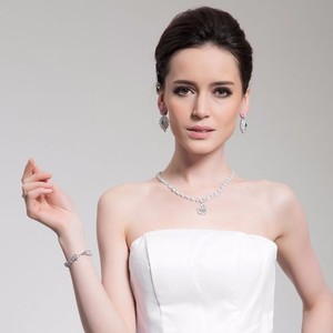 Teemi <span class=keywords><strong>2015</strong></span> de moda de lujo magnífico pluma en forma de Femal pesado de novia Pendientes de corte marquesa Cubic Zirconia - Product Image 6