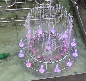 <span class=keywords><strong>Fontaine</strong></span> <span class=keywords><strong>d</strong></span>'eau intérieure/extérieure personnalisée de 2 à 6 mètres avec lumières LED musicales et jet de mousse pour applications de parc - Product Image 4