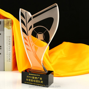 Trofeo de Cristal Decorativo de Diseño Nuevo a Precio de Fábrica DH, Premio de Cristal al por Mayor - Product Image 2