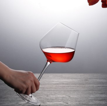 Big capacity red wine glass Bordeaux Goblet wine glass 700ml unleaded crystal wine glass