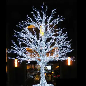 Elegante al aire libre blanco iluminado los árboles de Navidad adorno árbol