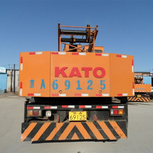 <b>Used</b> KATO 40ton Truck Crane ,NK400E, Kato NK-400E Truck Crane - Product Image 3