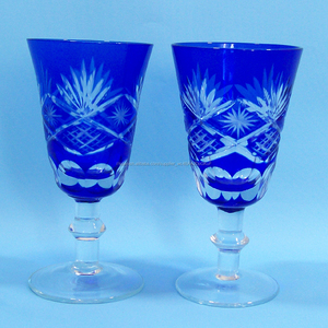 Tenemos en stock hermoso tallado copa de vino tallo corto color copa de cristal - Product Image 2