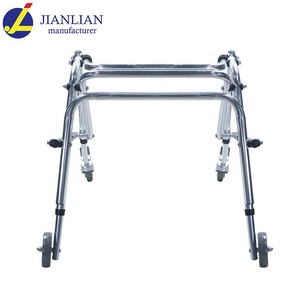 Andador de rehabilitación para ancianos, muletas para las axilas, bastón para caminar, patinete de movilidad con marco de pie de aleación de aluminio - Product Image 2