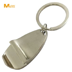 Zinc alloy 3D bottle opener keychain, <b>keyring</b> manufacturer - Product Image 2