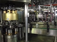 De alta velocidad estaño automática de sellado de cierre máquina de costura bebidas leche máquina de llenado de bebidas