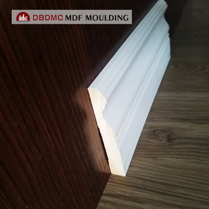 <span class=keywords><strong>Plinthe</strong></span> en <span class=keywords><strong>MDF</strong></span> blanc apprêté de style moderne, moulures PS, emballées sous film rétractable <span class=keywords><strong>sur</strong></span> palette pour une utilisation en intérieur, pour la décoration des hôtels - Product Image 2