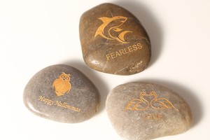Galets gravés de haute qualité, pierre de jardin avec des <span class=keywords><strong>mots</strong></span> simples de détente, 30mm - Product Image 2