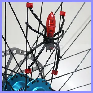 3 X AG10 Tombol Sel Didukung Red Spider Bentuk Sepeda Lampu Dekorasi