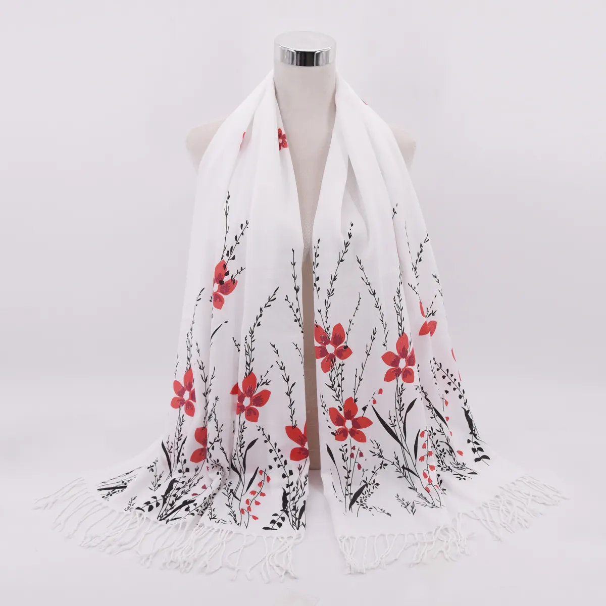 Fashion Hot products muslim ladies printed long shawl with tassels viscose scarf hijab