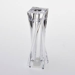 Moulin à poivre écologique transparent en acrylique de conception torsadée de 8 "pour cuisine - Product Image 2