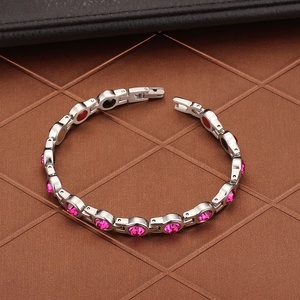 Pulsera Magnética de Acero Inoxidable 316 con Piedras Preciosas de Cristal, Diseño Impermeable, Joyería para Mujer - Product Image 5