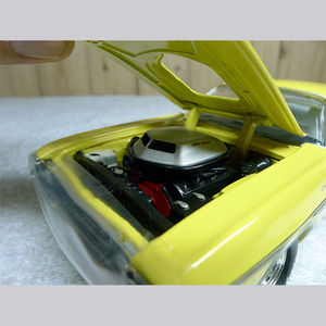 Modellino <span class=keywords><strong>Auto</strong></span> da Corsa 1:24 Dodge Challenger RT in Metallo Pressofuso per Collezionisti - Product Image 5