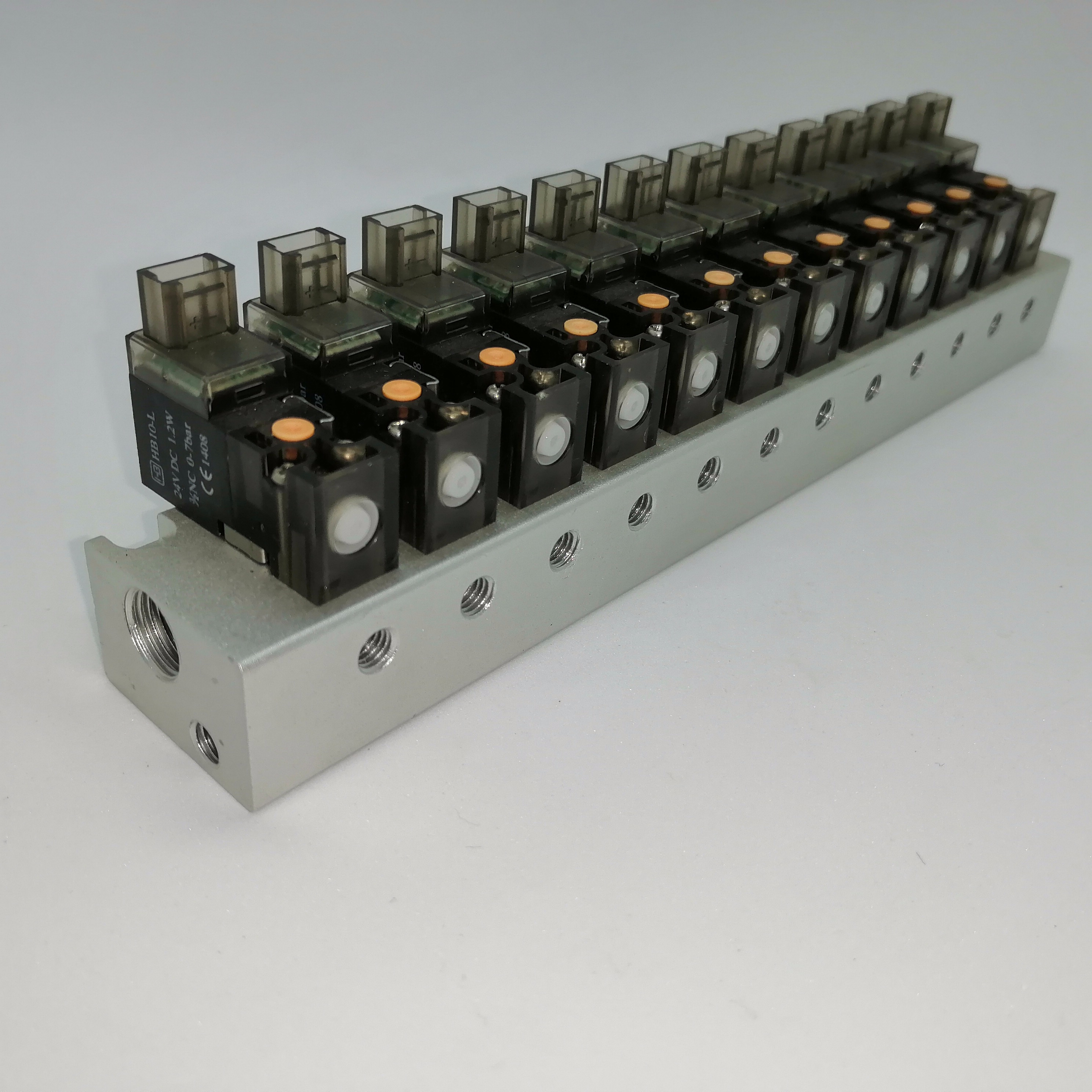 Чулочно-носочная вязальная машина с Миниатюрный клапан group 12V 24v соленоидная катушка комбинированная 3 пути Соленоидный клапан чулочно-носочная вязальная машина