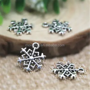 Snowflake Charms Antique Tibetan Silver Beautiful Design 2 Sided Snowflake Charm pendants 14x18mm