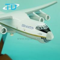 Modelo de Avión de Resina Deek IL-76 de 50 cm para Regalo Empresarial