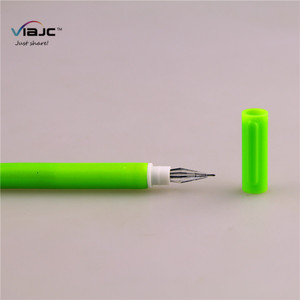 <span class=keywords><strong>Bolígrafo</strong></span> <span class=keywords><strong>de</strong></span> silicona <span class=keywords><strong>de</strong></span> hoja <span class=keywords><strong>de</strong></span> hierba larga, pluma <span class=keywords><strong>de</strong></span> tinta <span class=keywords><strong>de</strong></span> <span class=keywords><strong>gel</strong></span> <span class=keywords><strong>verde</strong></span> promocional - Product Image 1