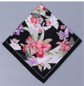<span class=keywords><strong>Mouchoir</strong></span> avec <span class=keywords><strong>tissu</strong></span> 100% coton à motif floral, pour femmes, tenue élégante - Product Image 4