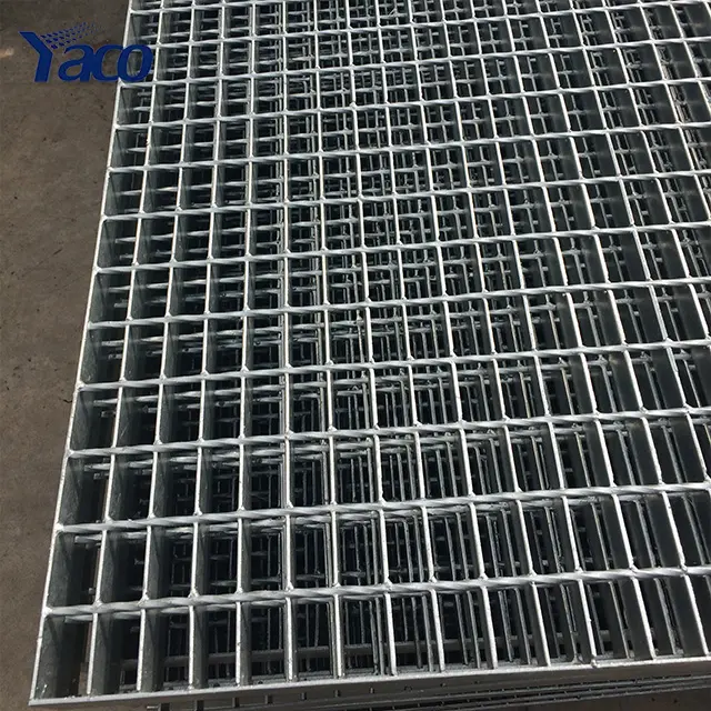 Matériaux de construction Standard Réseau Ordinaire MS Robuste Grille de Drainage galvanisé grille dentelée