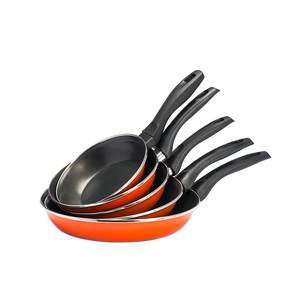 No <span class=keywords><strong>de</strong></span> revestimiento <span class=keywords><strong>de</strong></span> acero al carbono esmalte utensilios <span class=keywords><strong>de</strong></span> cocina no cacerolas juegos <span class=keywords><strong>de</strong></span> utensilios <span class=keywords><strong>de</strong></span> cocina - Product Image 2
