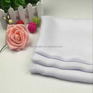 <span class=keywords><strong>Tela</strong></span> de Chifón Blanca Sedosa Transparente Delgada de 30D a Precio de Fábrica para Vestido de Verano - Product Image 6