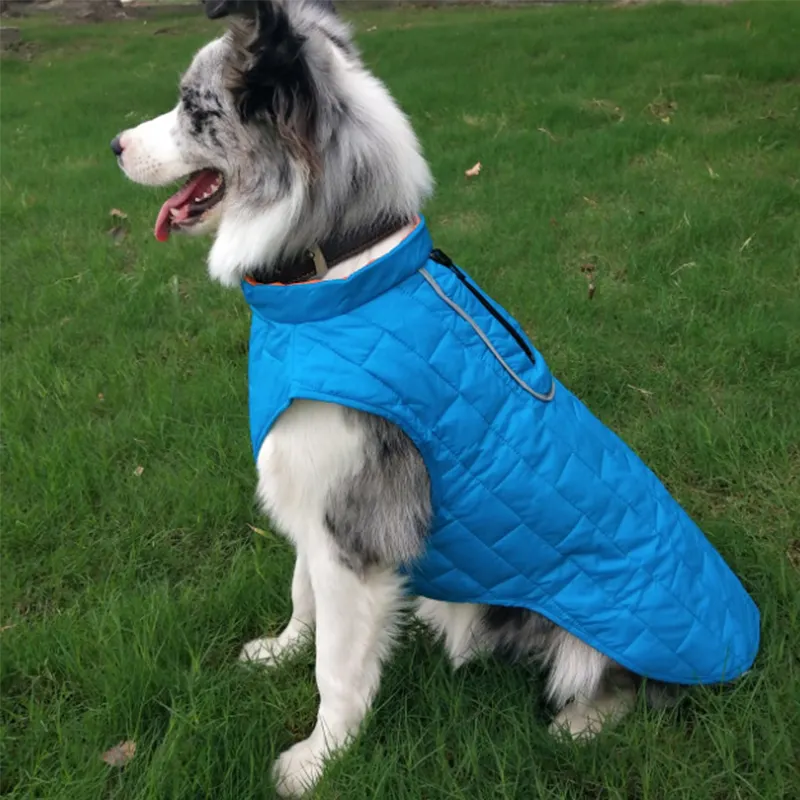 新しいデザイン暖かい両面着用可能な大きな犬のダウンジャケット冬の大型犬の冬のコート服