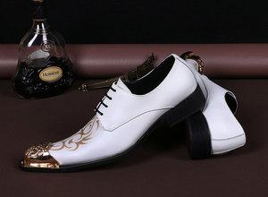 NA045 <span class=keywords><strong>scarpe</strong></span> da uomo con stampa di moda <span class=keywords><strong>scarpe</strong></span> <span class=keywords><strong>eleganti</strong></span> in vera pelle bianca con punta a punta in metallo <span class=keywords><strong>scarpe</strong></span> da festa d'affari taglie forti - Product Image 6