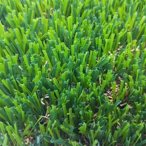 Cỏ Nhân Tạo Mềm Màu Xanh Lá Tự Nhiên Cho Sân Vườn Sân Sau Ngoài Trời Cảnh Quan Hồ Bơi Trang Trí Đám Cưới Cho Chó Cưng - Product Image 6