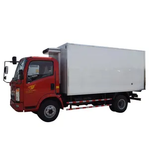 RHD Euro III SINOTRUK 5トン冷蔵トラック20トン冷蔵トラック冷蔵バンとトラックドバイで販売