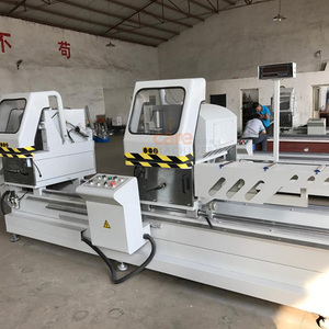 Aleación de <span class=keywords><strong>aluminio</strong></span> sección <span class=keywords><strong>tronzadora</strong></span> de dos cabezas máquina de fábrica - Product Image 3