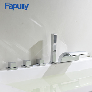 In Ottone massiccio Vasca da <span class=keywords><strong>bagno</strong></span> <span class=keywords><strong>Rubinetto</strong></span> <span class=keywords><strong>con</strong></span> Pull Out Doccia A Mano Testa Diffuso Cascata <span class=keywords><strong>Lavandino</strong></span> Del <span class=keywords><strong>Bagno</strong></span> Rubinetti vasca da <span class=keywords><strong>bagno</strong></span> <span class=keywords><strong>rubinetto</strong></span> - Product Image 2