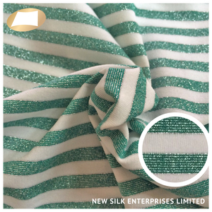 ¡Producto en oferta! Tela de punto de rayas teñidas de hilo metálico de nailon suave lurex - Product Image 3