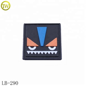 Hình dạng tùy chỉnh màu đen PU nhãn 3D lớn lên biểu tượng kim loại da vá cho túi - Product Image 4