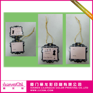 Étiquettes volantes pour vêtements commestic hangtag - Product Image 4