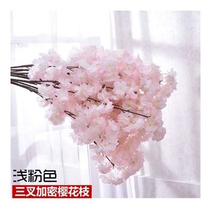 Ramas <span class=keywords><strong>de</strong></span> flores <span class=keywords><strong>de</strong></span> cerezo artificiales realistas hechas a mano <span class=keywords><strong>de</strong></span> <span class=keywords><strong>3</strong></span> tenedores para decoraciones Día <span class=keywords><strong>DE</strong></span> LA MADRE Volver a la escuela Año Nuevo chino - Product Image 4