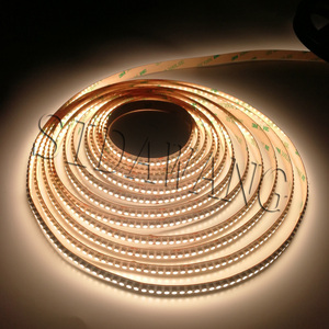 10MM breite einreihige 3528 240LEDs/m flexibler <span class=keywords><strong>LED</strong></span>-Streifen