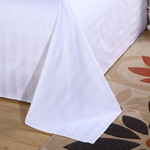 Drap de lit de haute qualité OEM 40*40S 250TC hôtel blanc à rayures utilisé avec des prix bon marché - Product Image 2