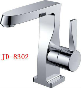 pont monté design angulaire à levier unique robinet de bassin raccords - Product Image 1