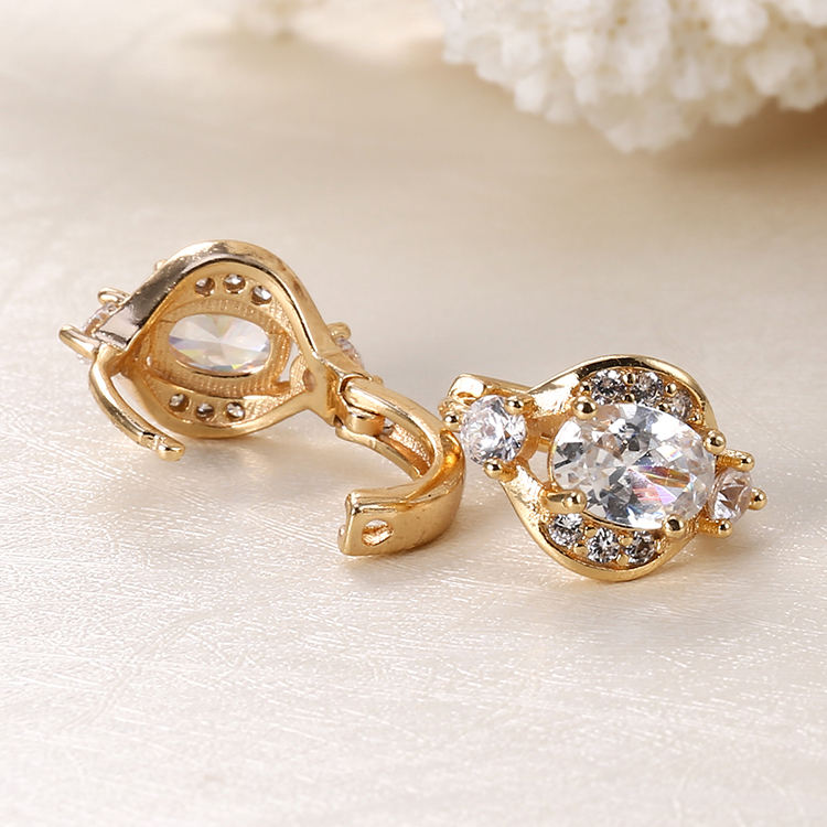 प्राचीन 18k सोने की प्लेटेड झुमका