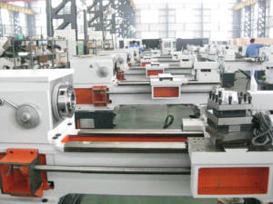 Cak6140 Độ chính xác cao <span class=keywords><strong>CNC</strong></span> kim loại máy tiện phay quay Máy fanuc hệ thống điều khiển giường phẳng cấu trúc ngang nhiệm vụ trung bình - Product Image 6