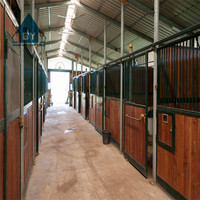 Structure en acier préfabriquée à bas prix en Chine, ferme moderne, appartement, bâtiment d'élevage de vaches/chevaux/poulets/moutons, grange/abri à vendre