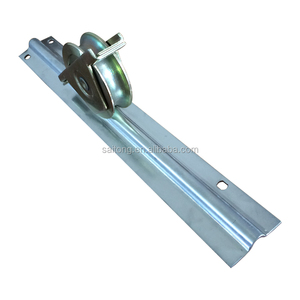 Rail de guidage à fixer <span class=keywords><strong>pour</strong></span> roue de <span class=keywords><strong>portail</strong></span> <span class=keywords><strong>coulissant</strong></span>, rails métalliques <span class=keywords><strong>pour</strong></span> portes coulissantes - Product Image 1